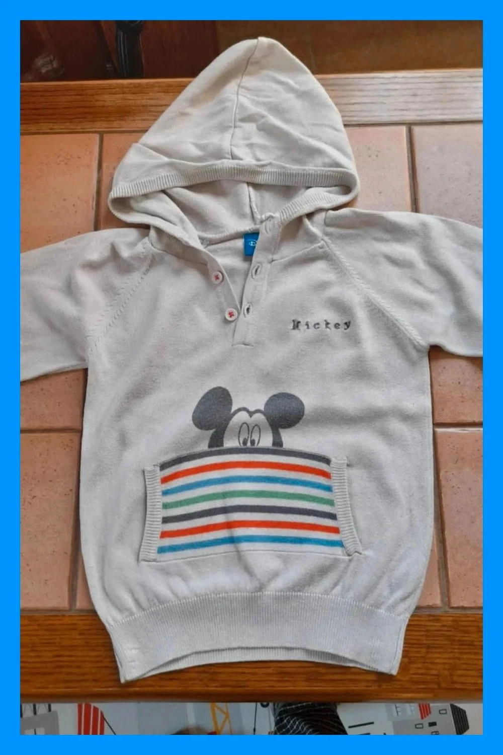 Pull garçon Disney Taille 4 ans